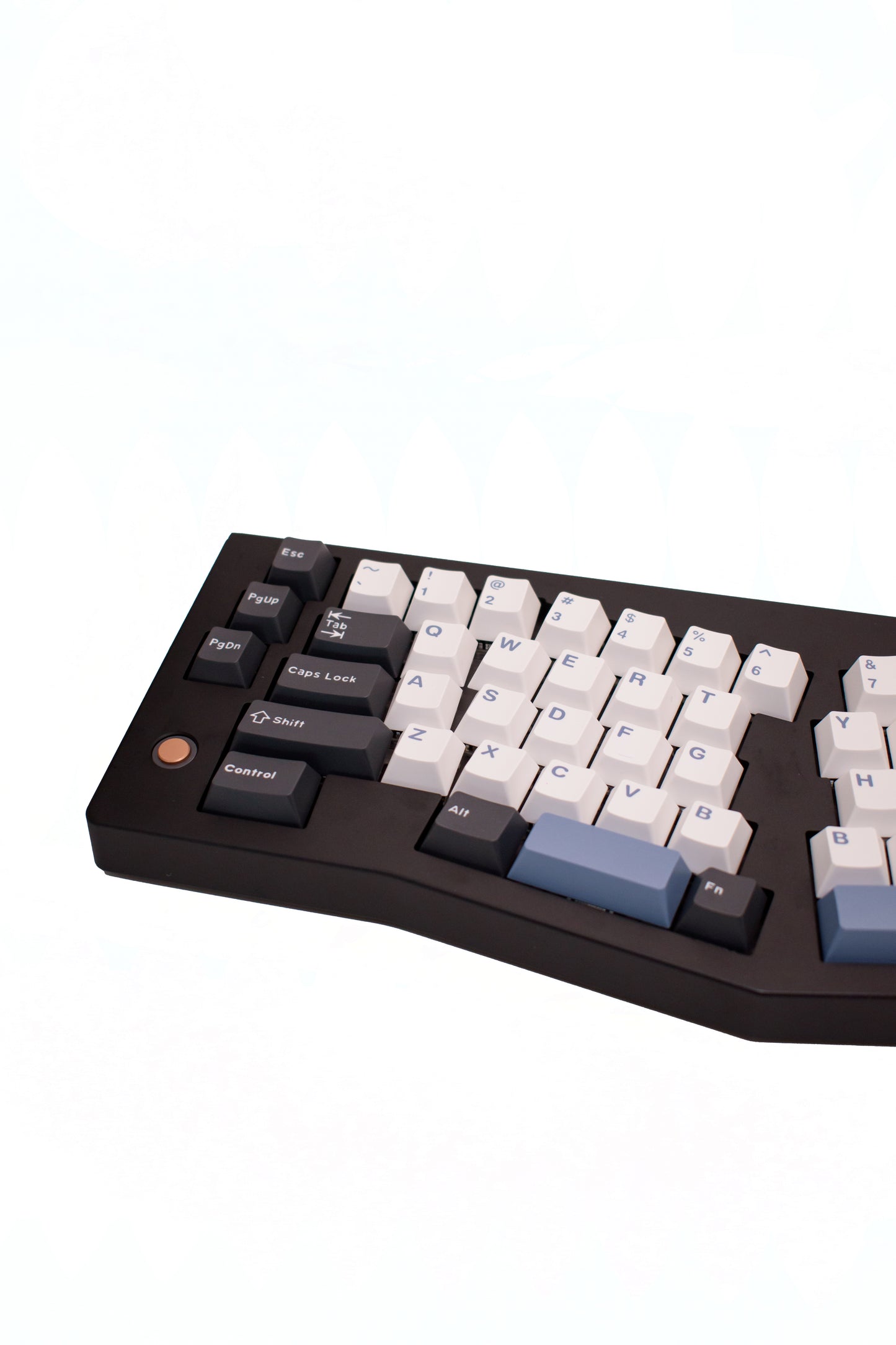 Cold as Ice CIDOO ABM066 Alice Layout Механична Клавиатура с Екран (VIA/QMK) - TypeHero