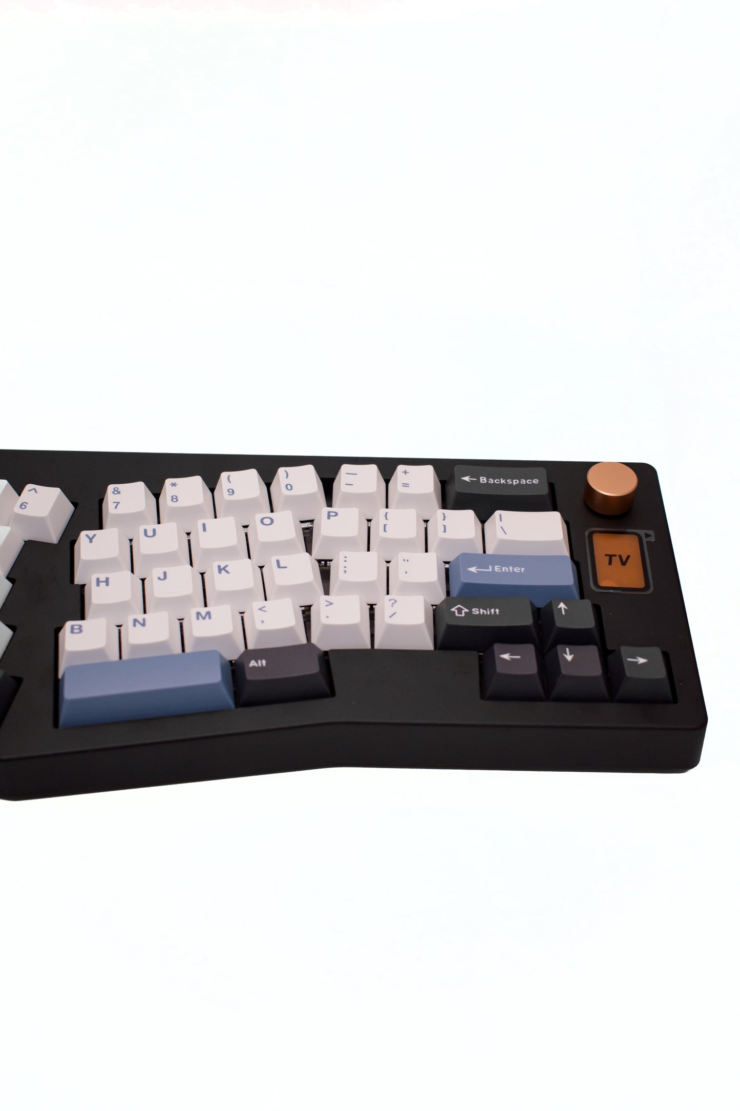 Cold as Ice CIDOO ABM066 Alice Layout Механична Клавиатура с Екран (VIA/QMK) - TypeHero