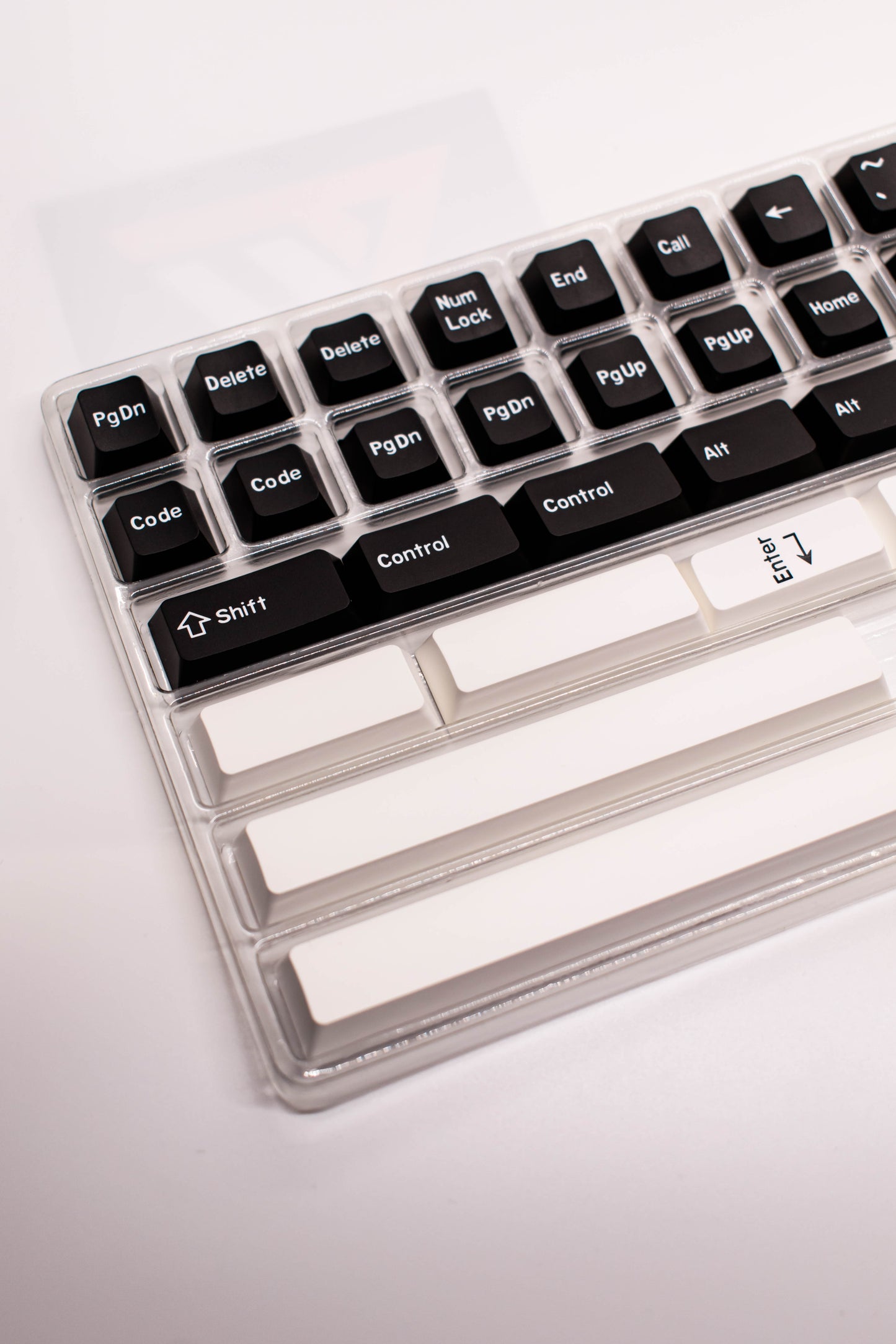 White on Black PBT Doubleshot Keycaps for Mechanical Keyboard, Cherry profile