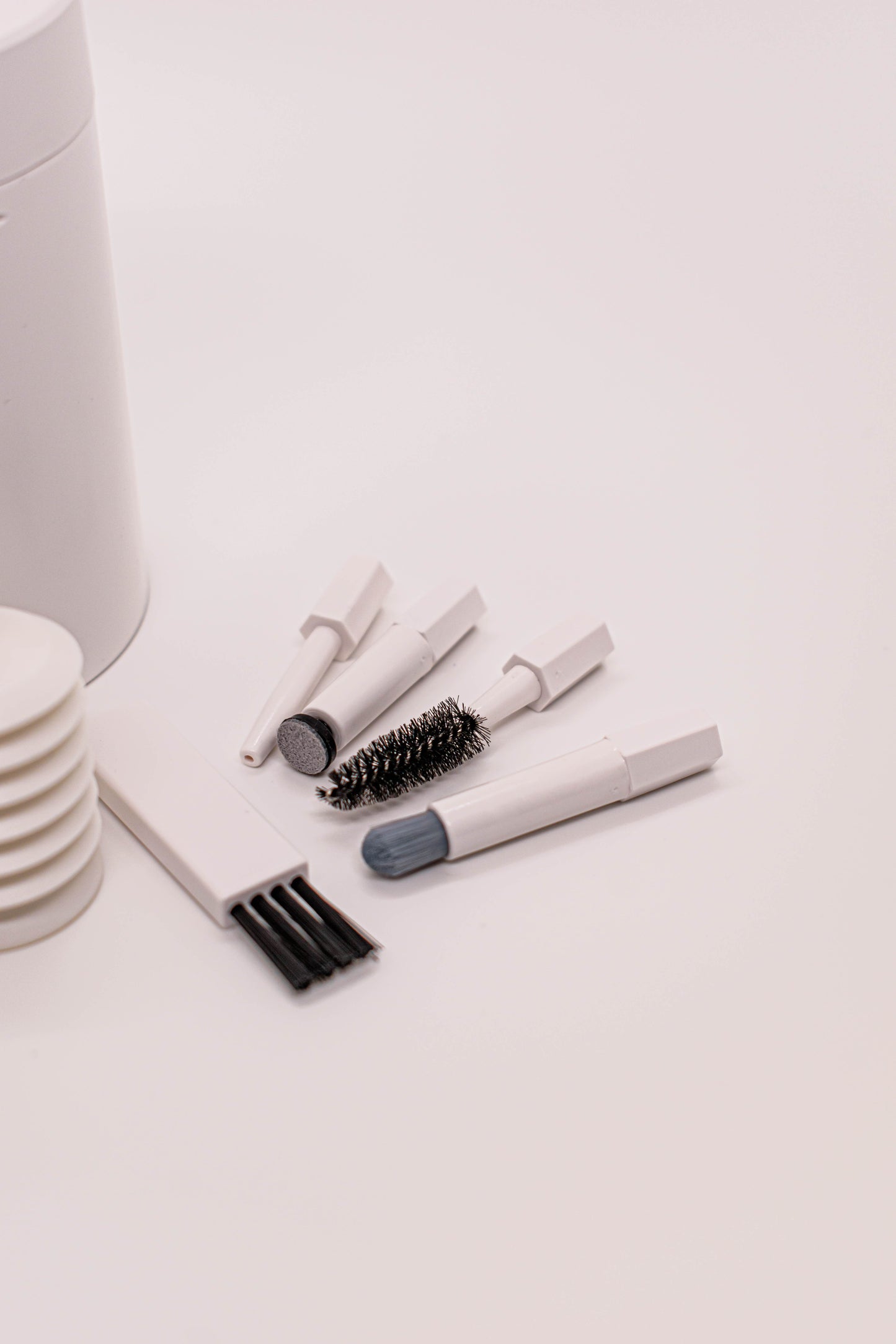 Desk and Keyboard Cleaning Tool Мулти Инструмент за Почистване на Бюро и Клавиатура - TypeHero