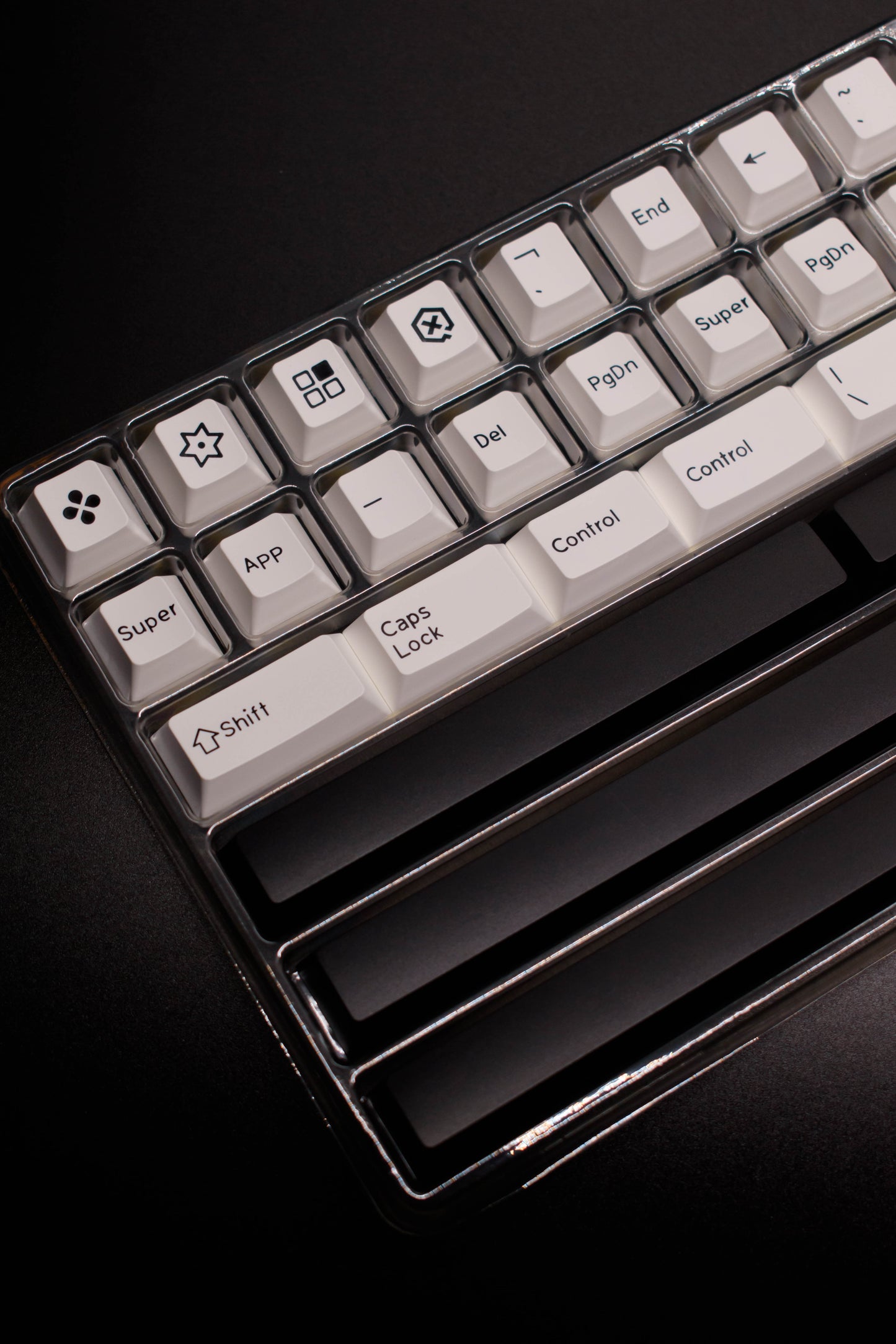 Black on White PBT Doubleshot Капачки за Механична Клавиатура, Cherry profile - TypeHero