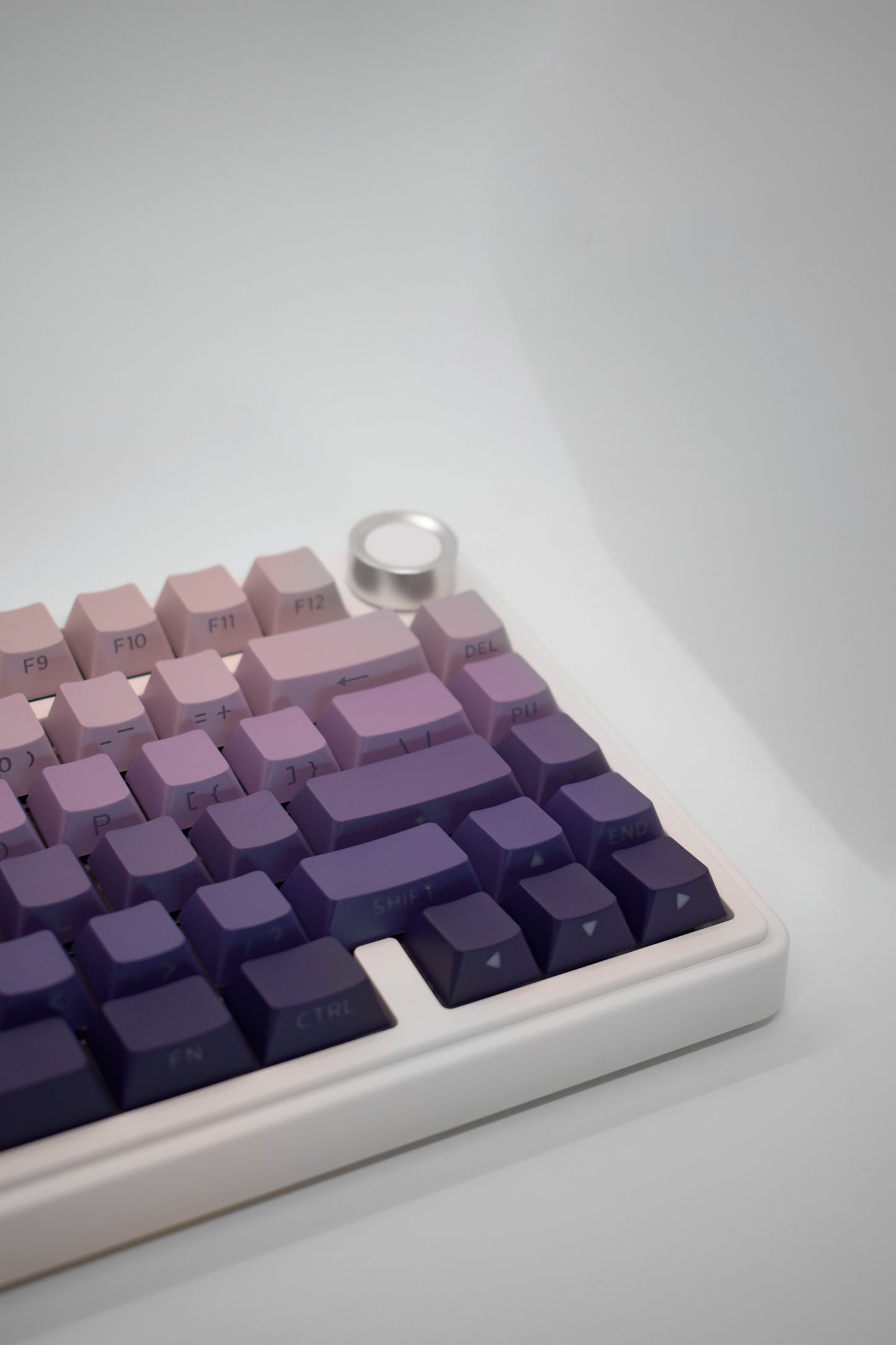 Aula F75 75% Mechanical Keyboard with Volume Control Knob (Pre-Built)