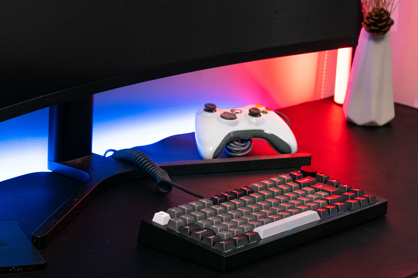 Monsgeek M1v5 x Akko Creamy Purple Pro / Akko Piano Pro v3 Linear (Pre-Built) 75% Aluminum Mechanical Keyboard (VIA) - TypeHero