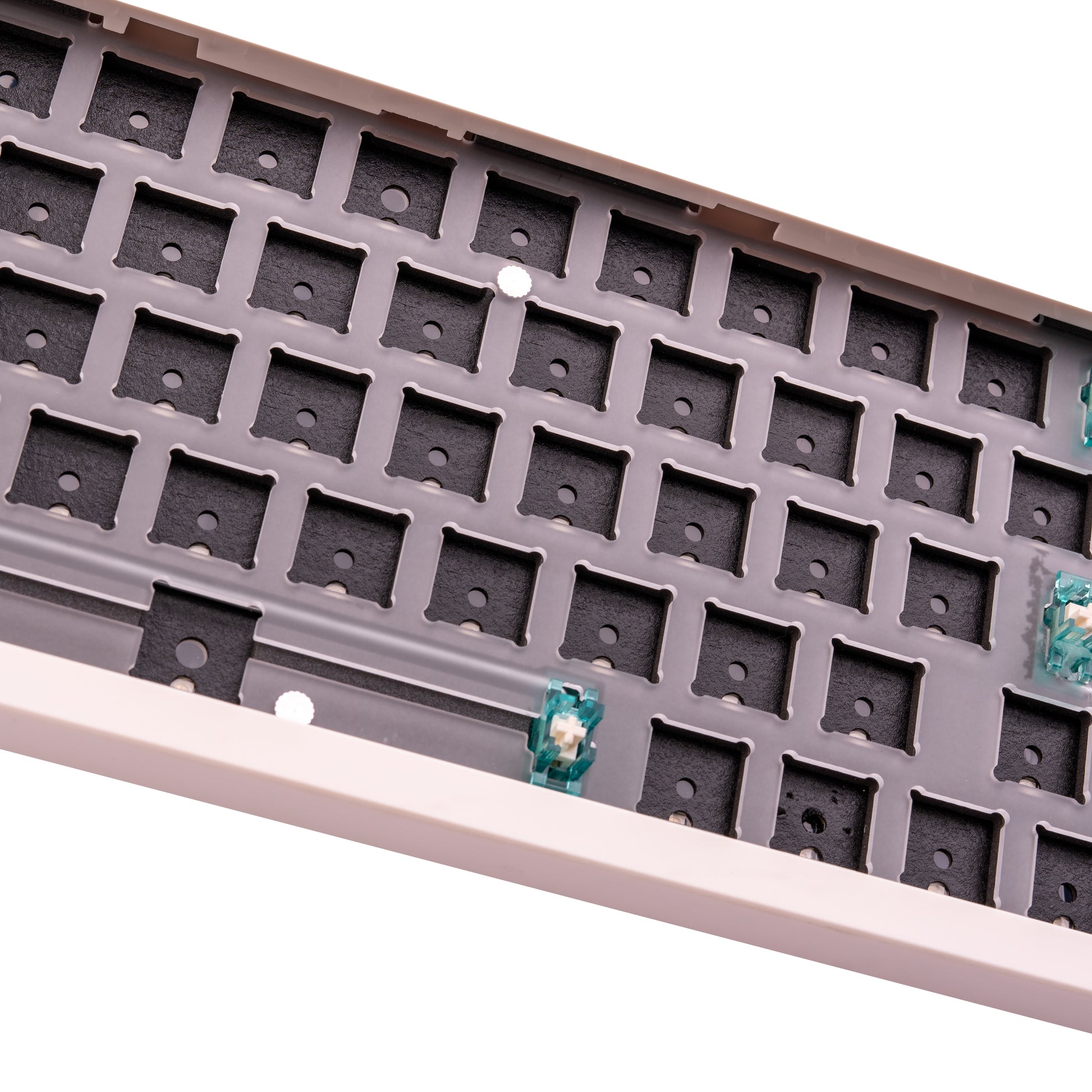 GMK67-S, 65% Компактна Механична Клавиатура с LCD Екран (VIA/QMK) - TypeHero