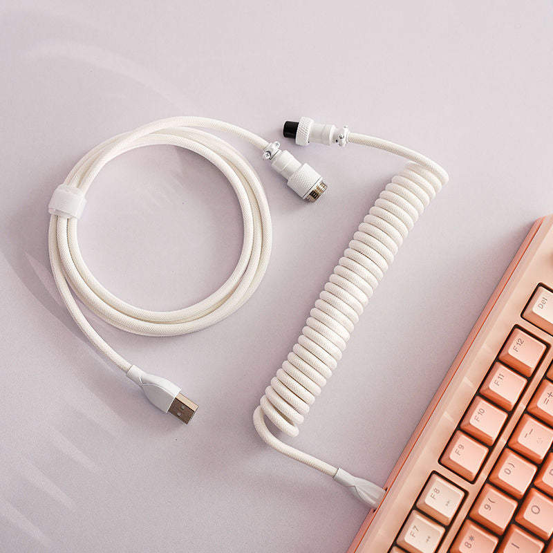 TypeHero Premium Coiled Навит Авиаторен Кабел USB-A към USB-C - TypeHero