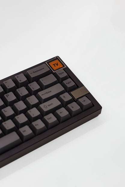 Shadow GMK67‑S 65% Механична Клавиатура с LCD Screen (Jerrzi Speed Silver Linear)