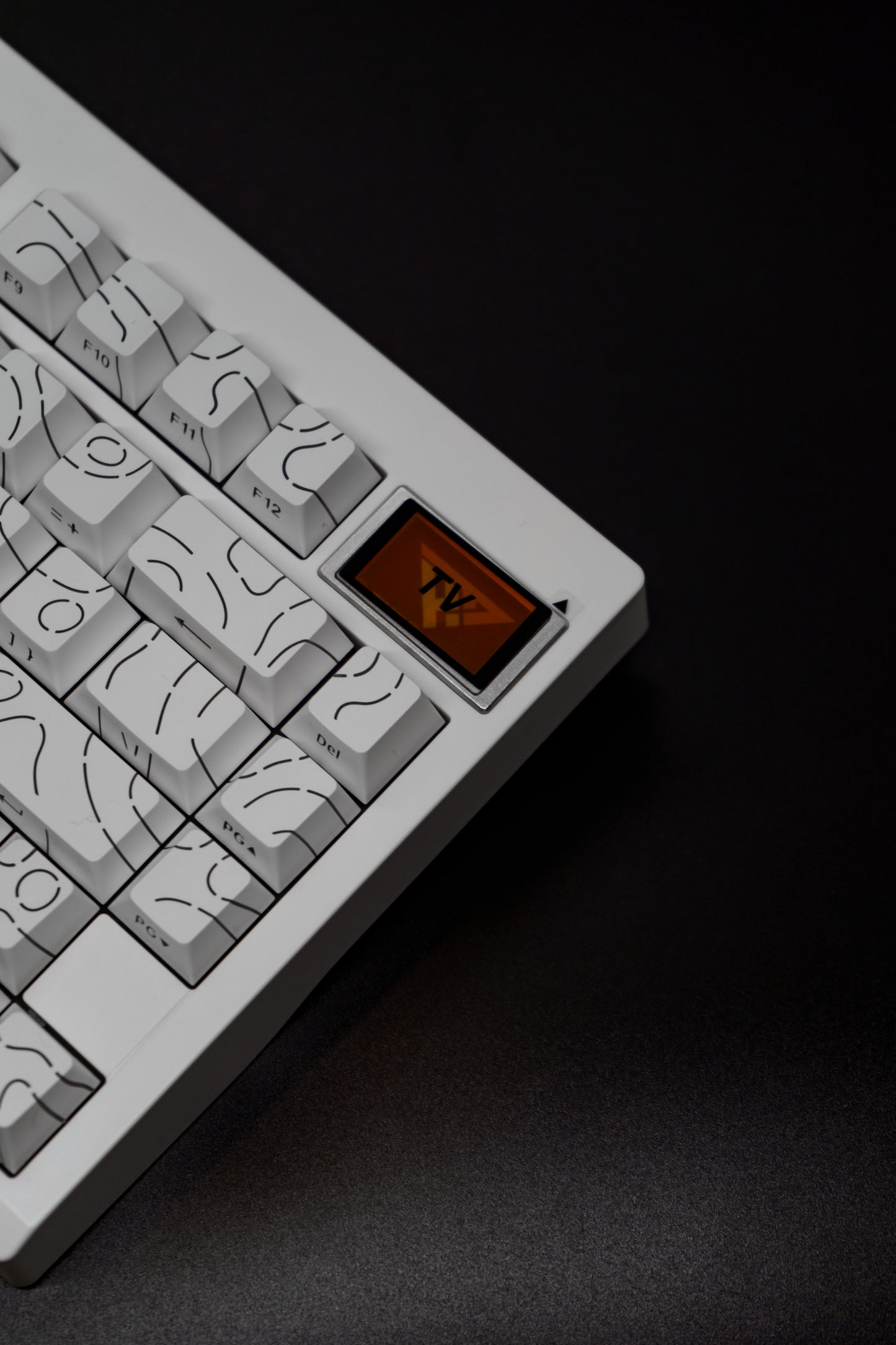 White Typewriter GMK81 75% Mechanical Keyboard