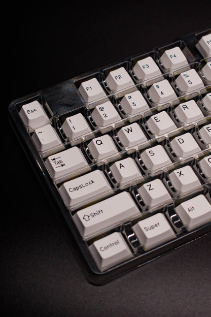 Black on White PBT Doubleshot Капачки за Механична Клавиатура, Cherry profile - TypeHero