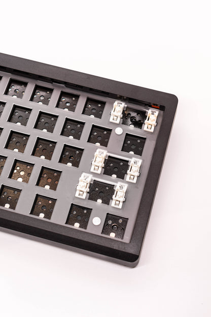 GMK61 60% Компактна Механична Основа за Клавиатура (Barebones) - TypeHero