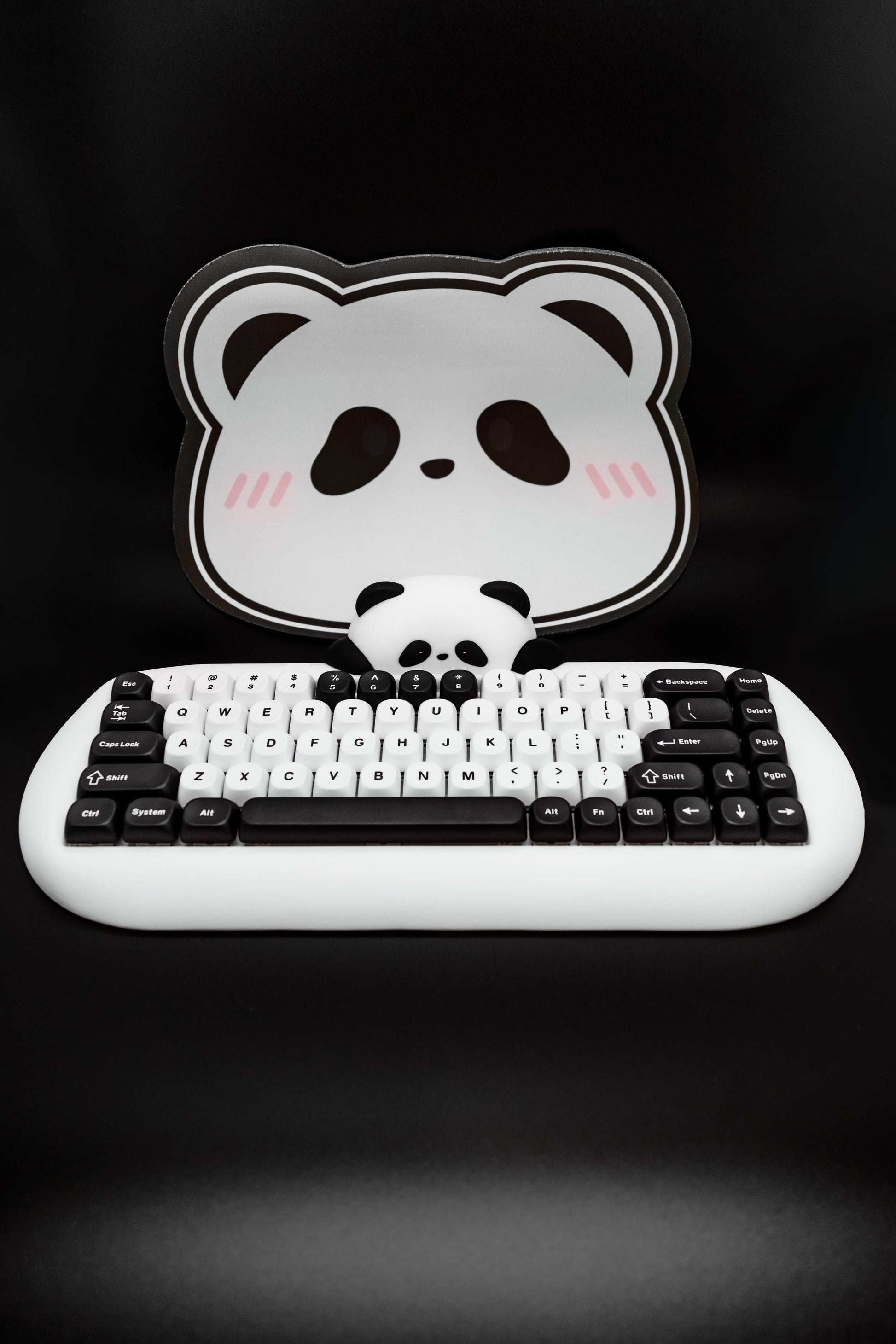 Yunzii C68 Механична Клавиатура 65% Panda Edition (Pre-Built) - TypeHero