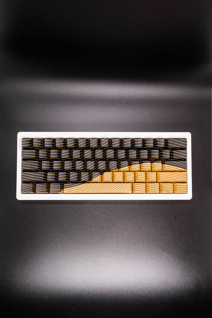 GMK61 60% Механична Клавиатура TypeHero Edition Комплект (Сглоби си сам) - TypeHero