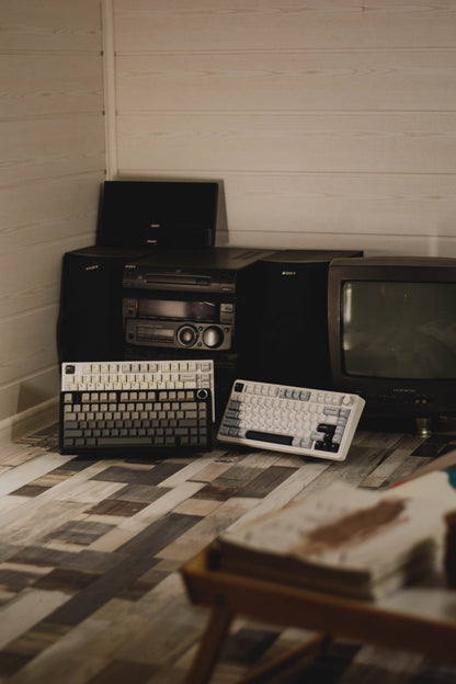 Aula F75 75% Механична Клавиатура с Копче за Регулиране на Звука (Pre-Built) - TypeHero