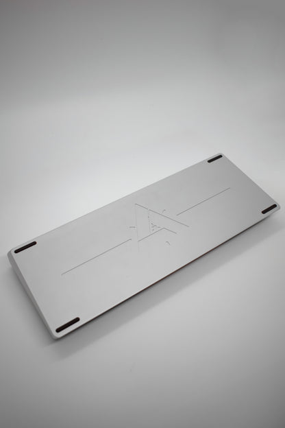 Stealth Fighter Jet 60 – 64-Клавишна Fully Custom Алуминиева Механична Клавиатура