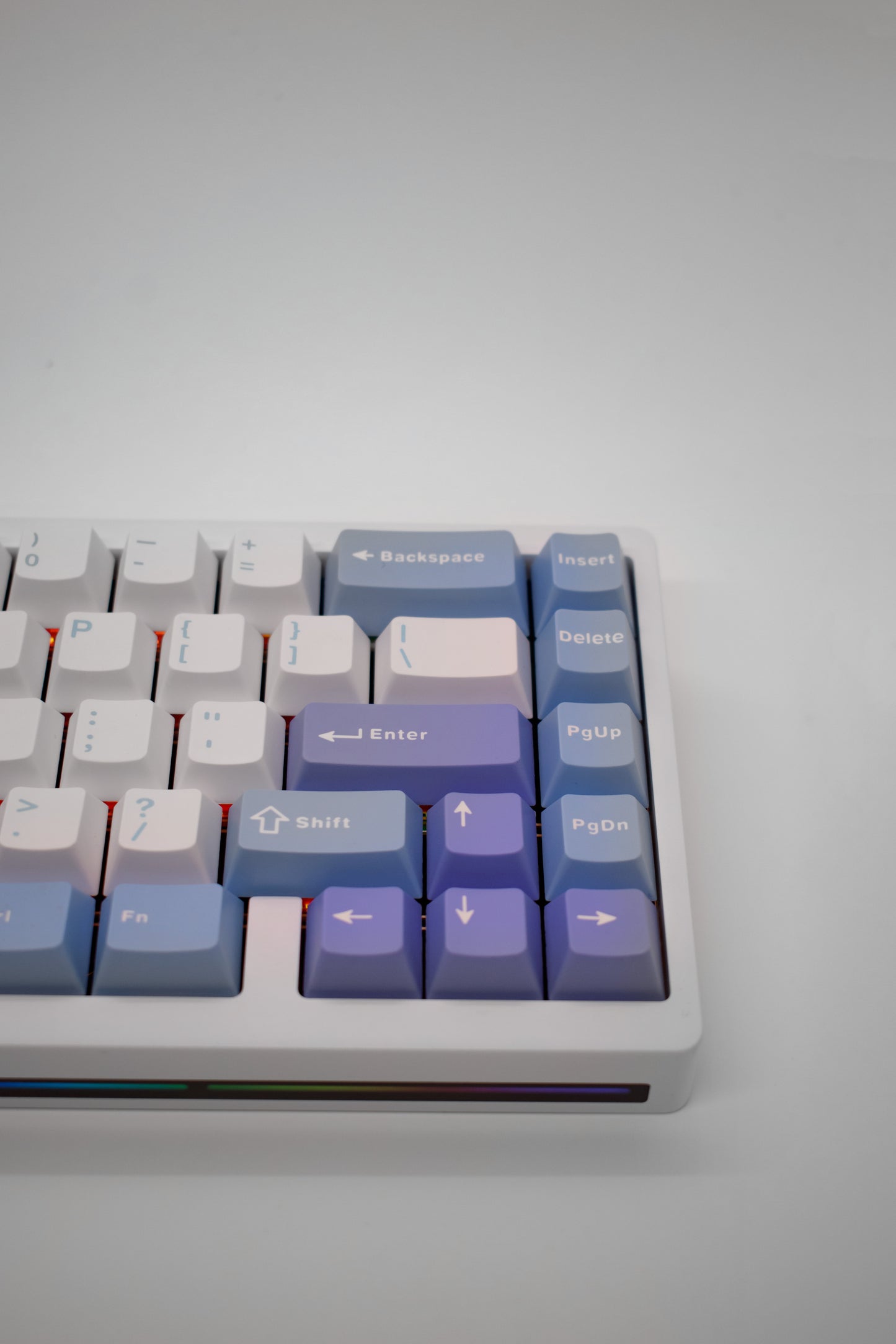 Pastel Fairy Tales NUT65 65% Custom Built Keyboard 65% Механична Клавиатура Къстъм Сглобка (Custom Built)