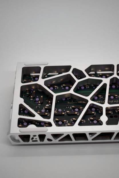 Moon Walker 60 – 64-Клавишна Fully Custom Алуминиева Механична Клавиатура