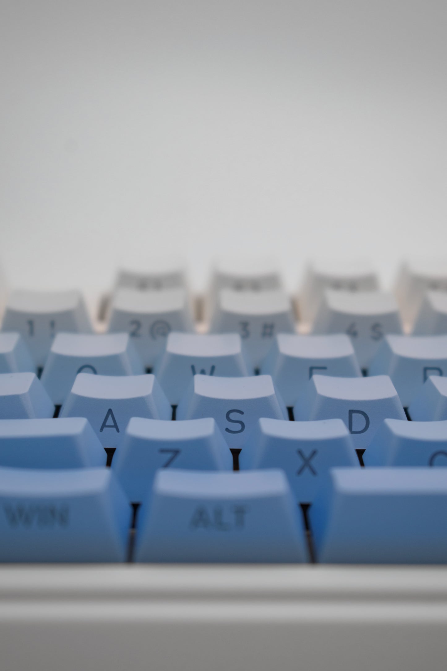 Aula F75 75% Mechanical Keyboard with Volume Control Knob (Pre-Built)