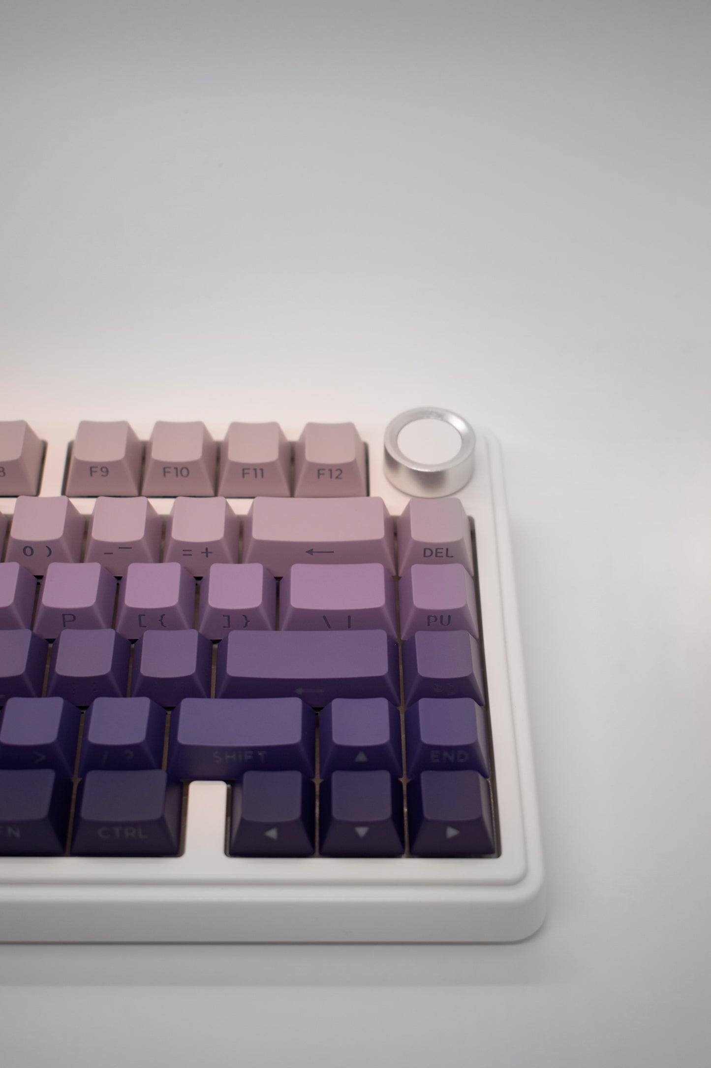 Aula F75 75% Mechanical Keyboard with Volume Control Knob (Pre-Built)
