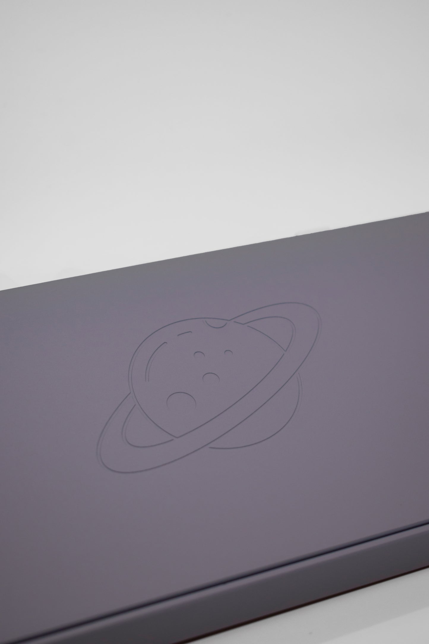 Leobog HI75C Pro, 75% Компактна Алуминиева Механична Клавиатура с Алуминиево Копче за Регулиране на Силата на Звука (Barebones) - TypeHero