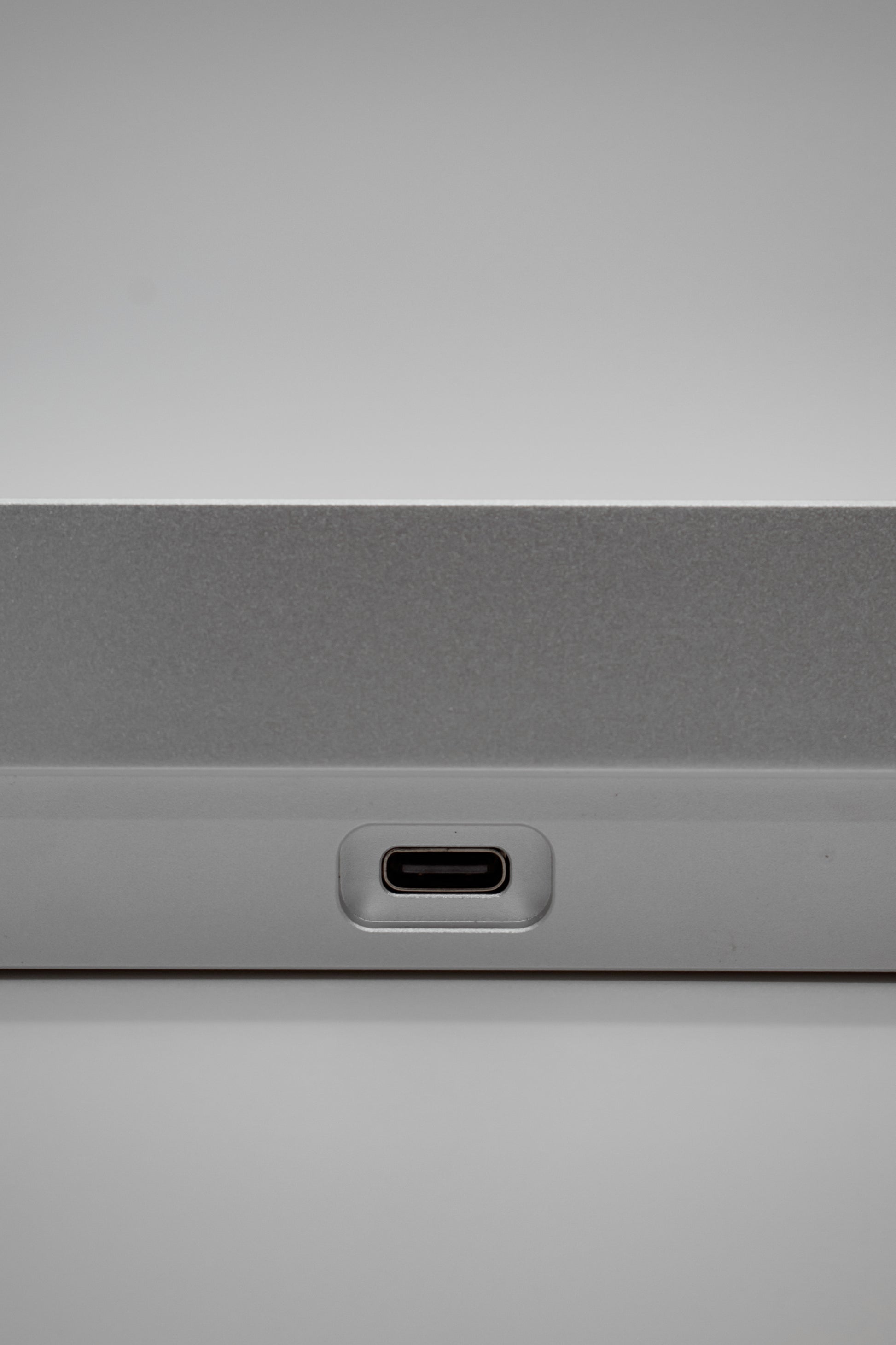 Nut65 65% Aluminum Mechanical Keyboard Kit Алуминиева Клавиатура (Barebones) - TypeHero