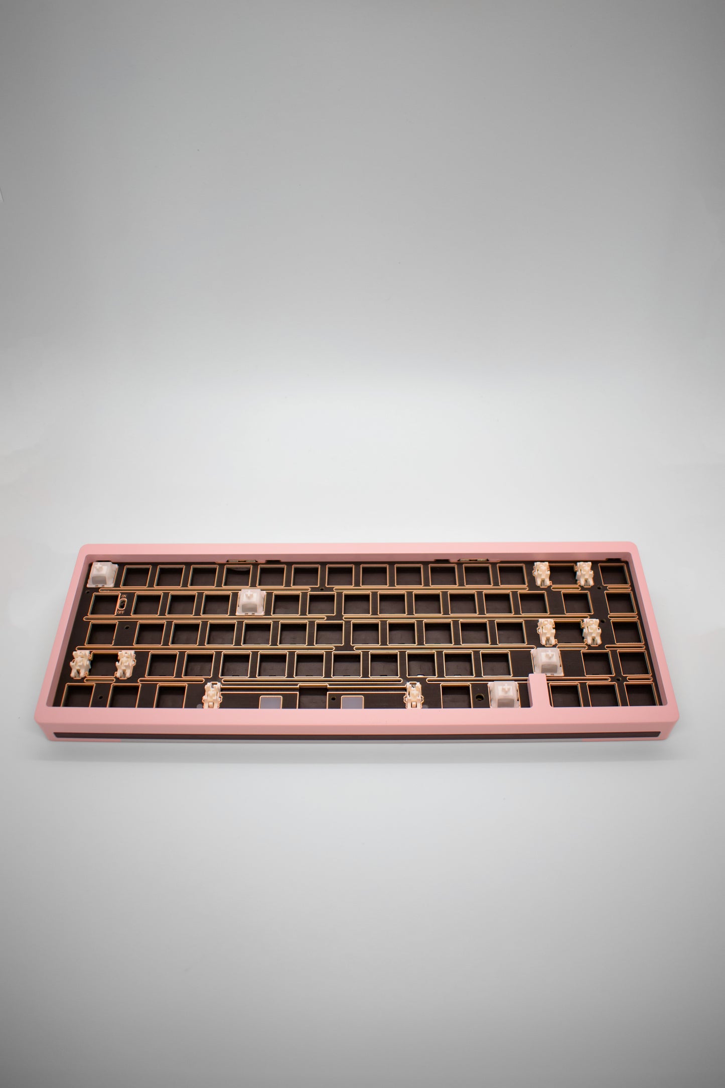 Nut65 65% Aluminum Mechanical Keyboard Kit Алуминиева Клавиатура (Barebones) - TypeHero