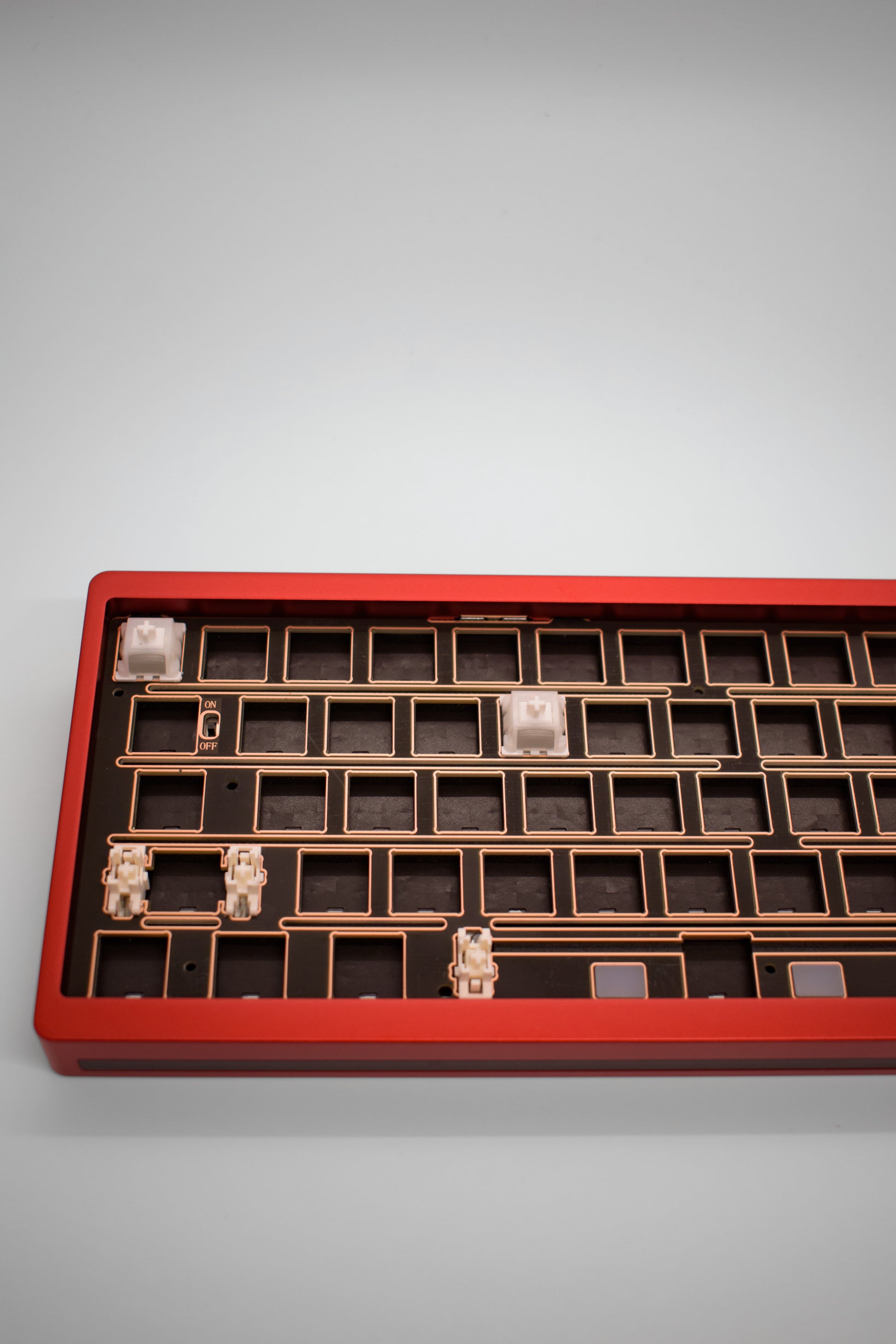 Nut65 65% Aluminum Mechanical Keyboard Kit Алуминиева Клавиатура (Barebones) - TypeHero