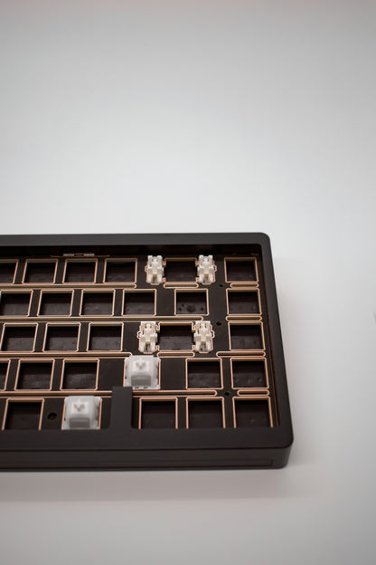 Nut65 65% Aluminum Mechanical Keyboard Kit Алуминиева Клавиатура (Barebones) - TypeHero