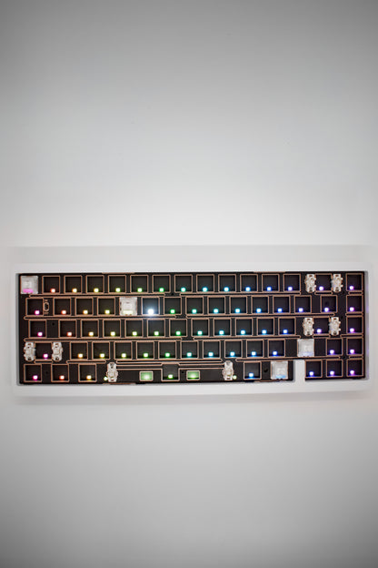 Nut65 65% Aluminum Mechanical Keyboard Kit Алуминиева Клавиатура (Barebones) - TypeHero