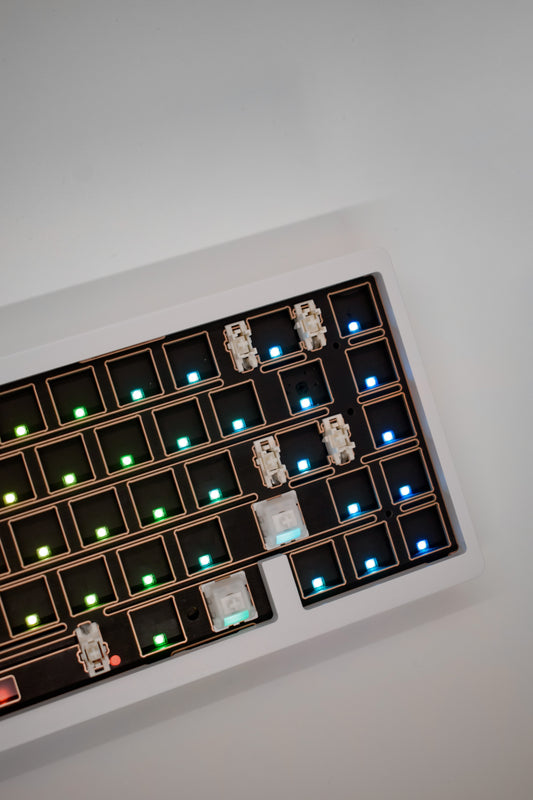 Nut65 65% Aluminum Mechanical Keyboard Kit Алуминиева Клавиатура (Barebones) - TypeHero