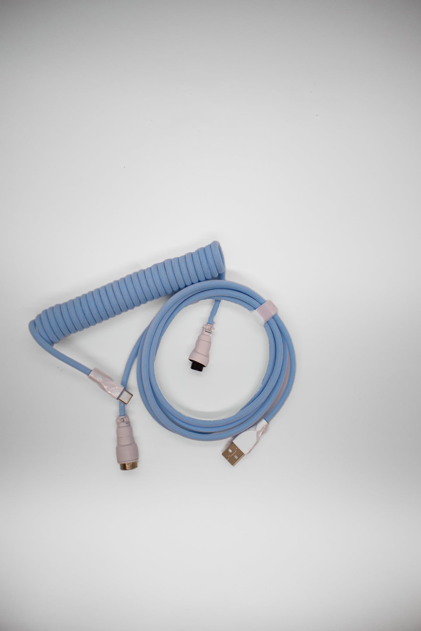 TypeHero Premium Coiled Навит Авиаторен Кабел USB-A към USB-C - TypeHero