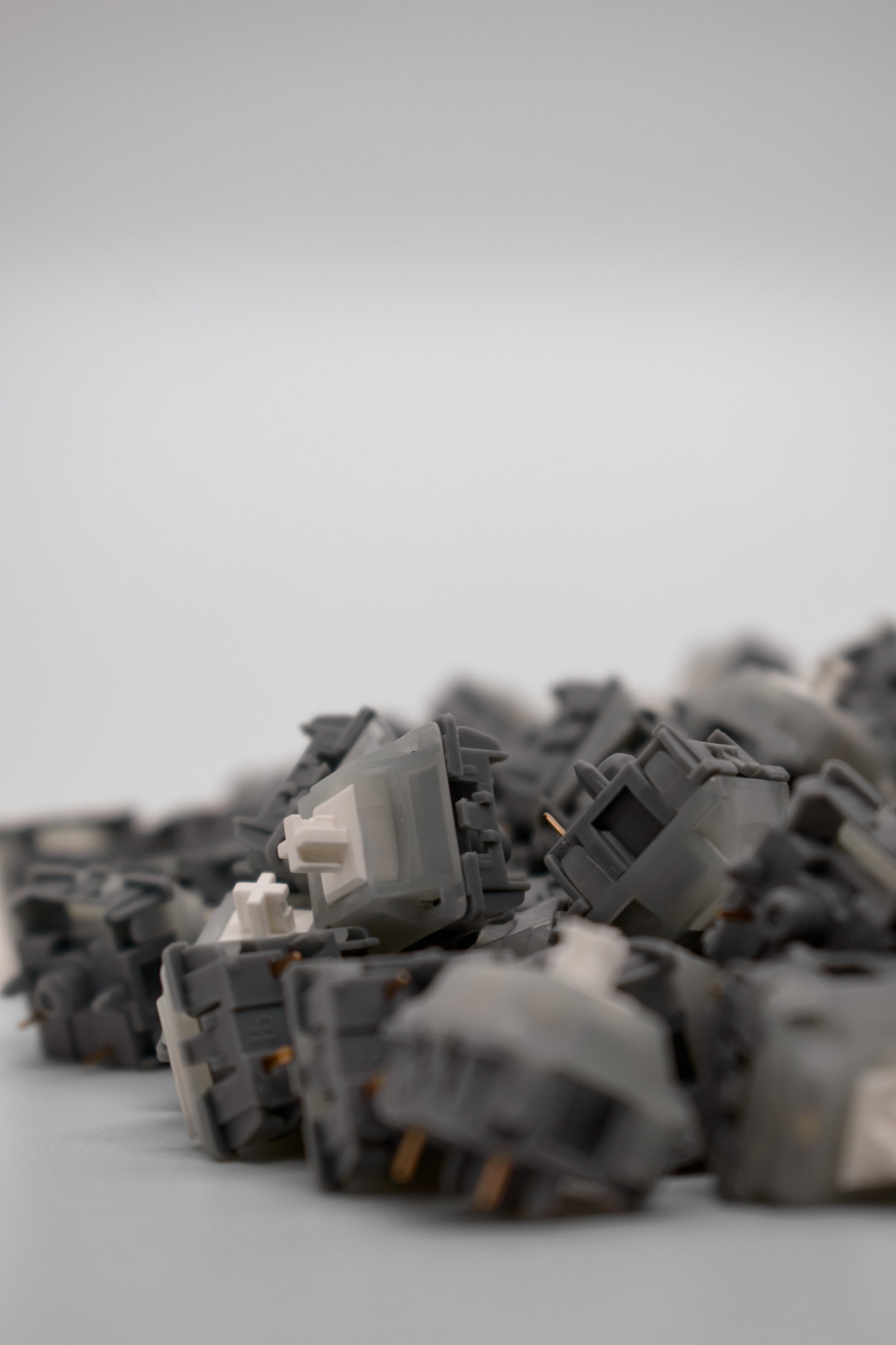 Gateron Everfree Grayish Tactile Switch Суичове за Механична Клавиатура Тактилни (10 броя) - TypeHero