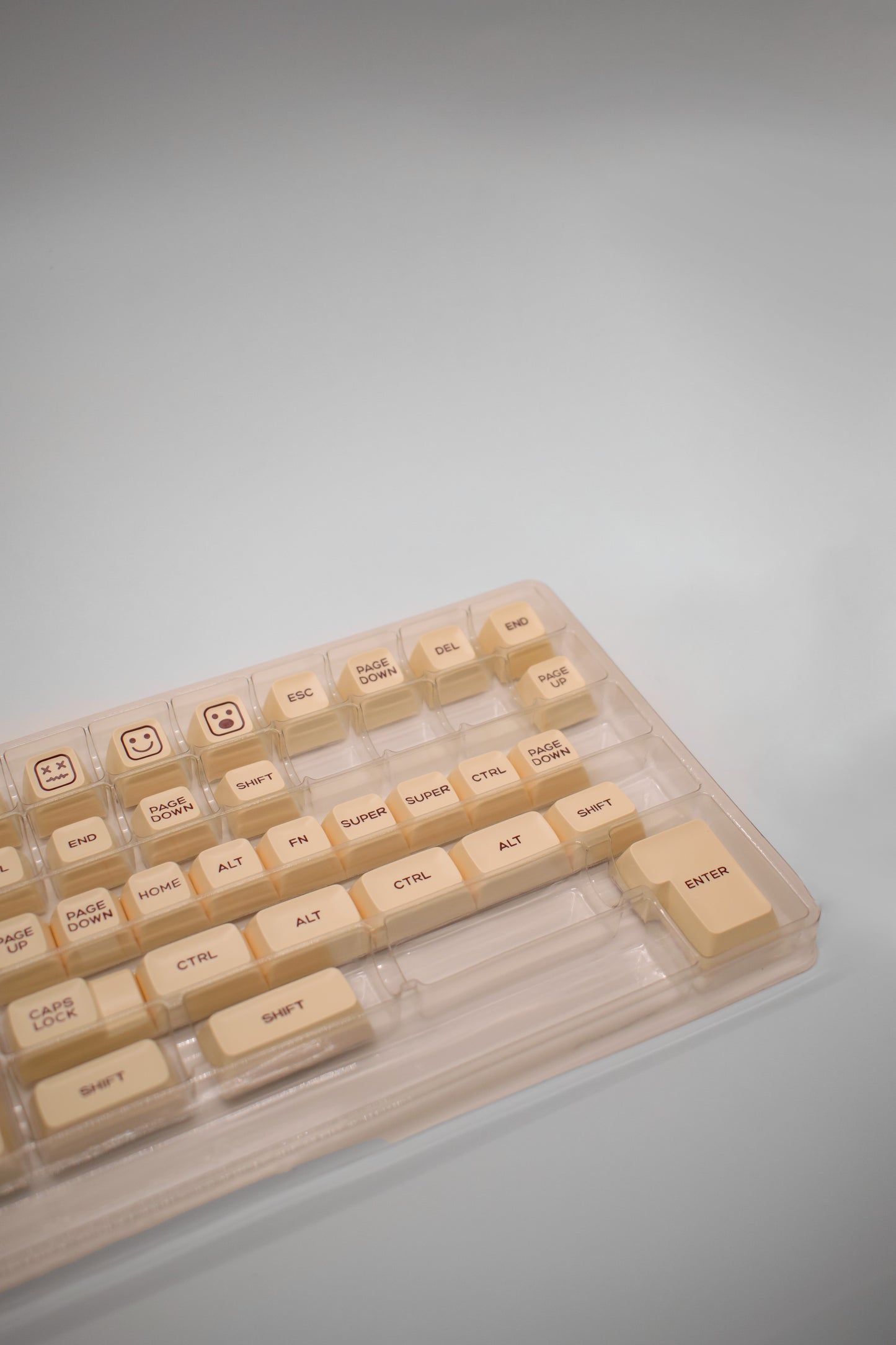 Rome SA Profile Keycaps Капачки за Механична Клавиатура - TypeHero