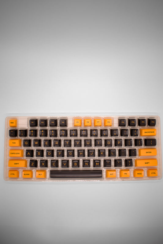 Black and Yellow SA Profile Keycaps Капачки за Механична Клавиатура - TypeHero