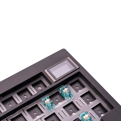 GMK81, 75% Компактна Механична Клавиатура Основа с LCD Екран (VIA/QMK) - TypeHero