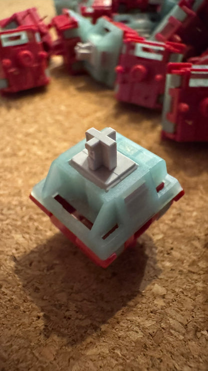 Keygeek T2 Kevlar Scratchy Clacky Linear